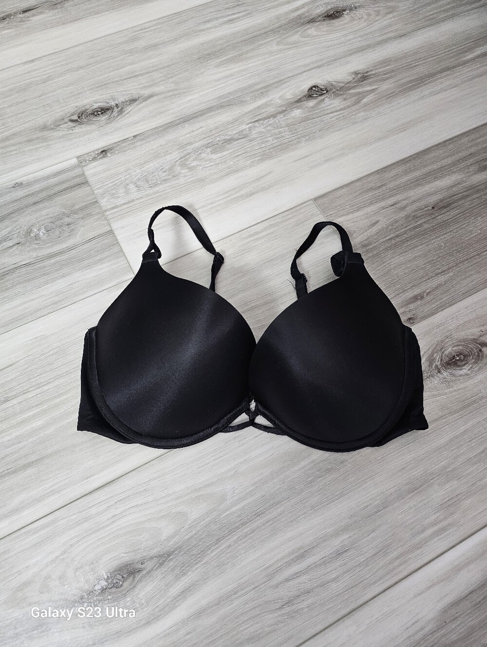 Victoria's Secret Black Plunge Bra 36C
